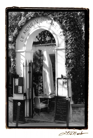 Cafe Charm, Paris III