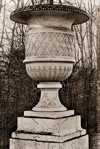Versailles Urn IV