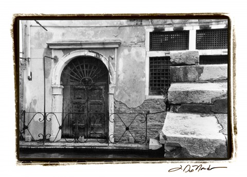 A Venetian Stroll II