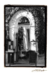 Cafe Charm, Paris III