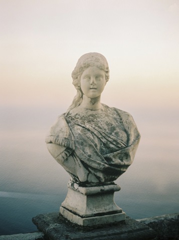 Statue II