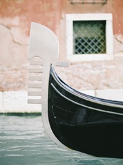 Gondola Decor